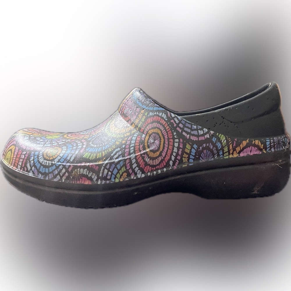 CROCS Blue and Pink Mules Vibrant Clogs woman’s size 9 - Picture 3 of 5